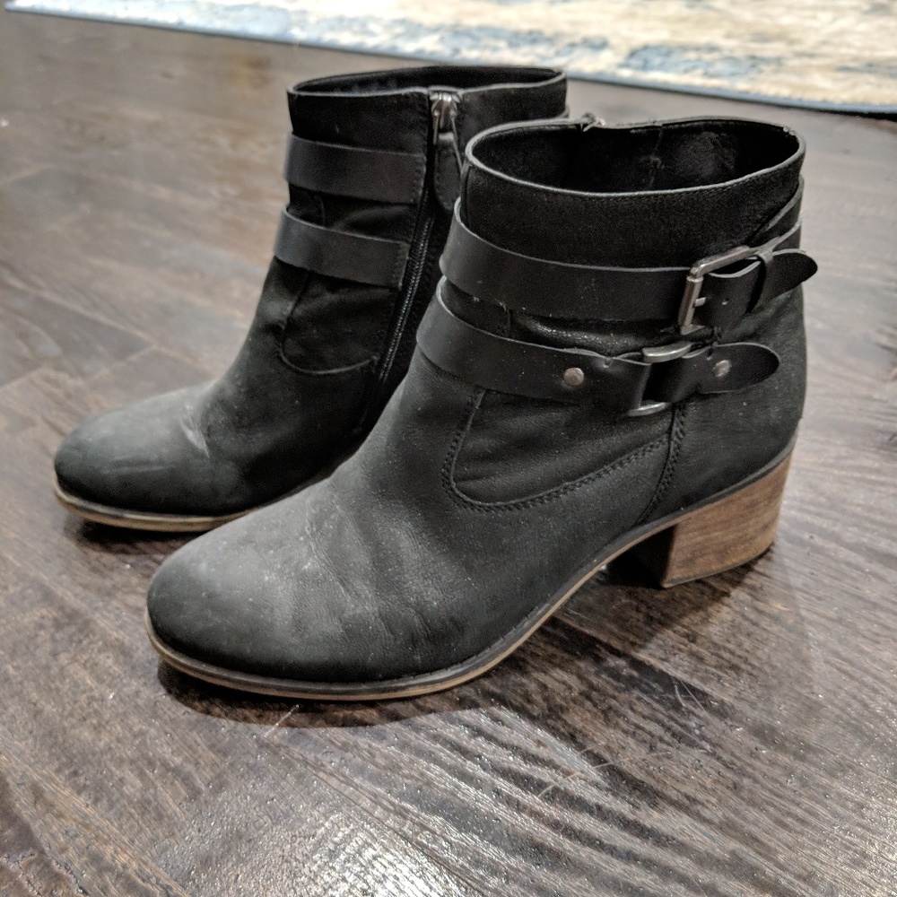 Franco Sarto Black Suede Booties Size 11